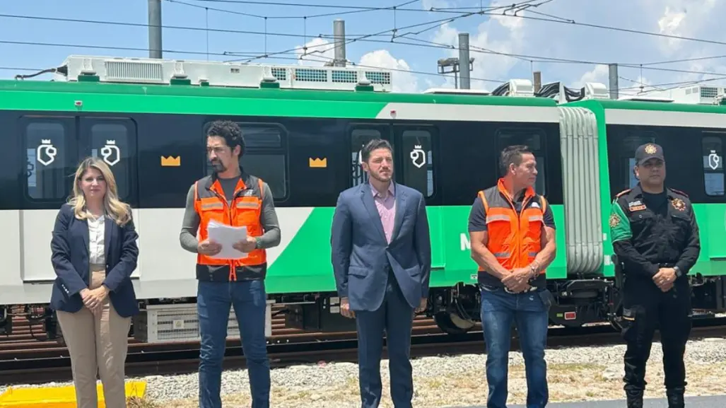 Samuel García pone en marcha nuevos vagones para la Línea 1 del Metro en Nuevo León