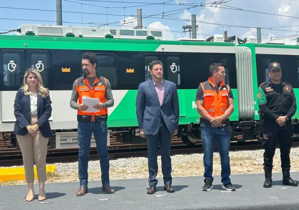 Samuel García pone en marcha nuevos vagones para la Línea 1 del Metro en Nuevo León