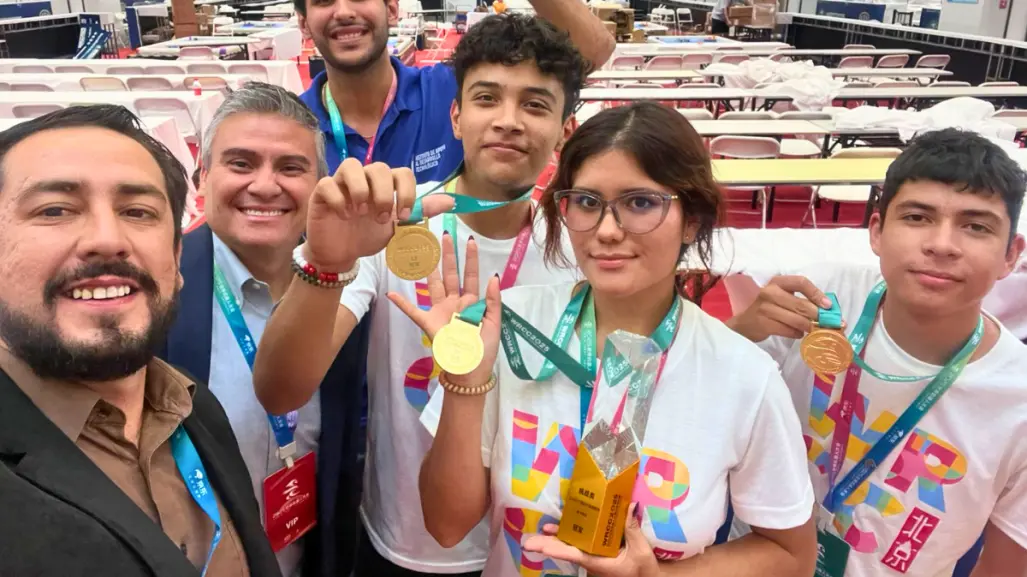 SEP felicita a equipo de Chihuahua por oro en concurso de robótica en China
