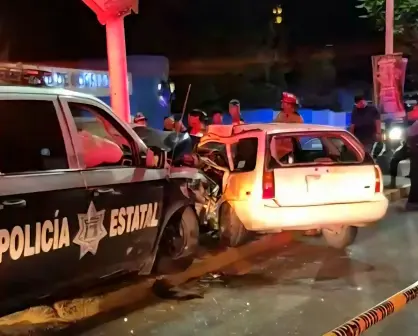 Patrulla de la Policía Estatal choca contra auto de una familia frente al Parque Guadiana