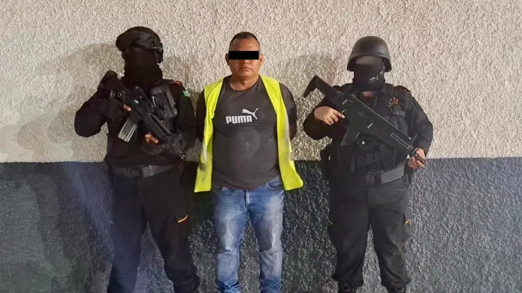 Fuerza Civil detiene a hombre armado en Monterrey