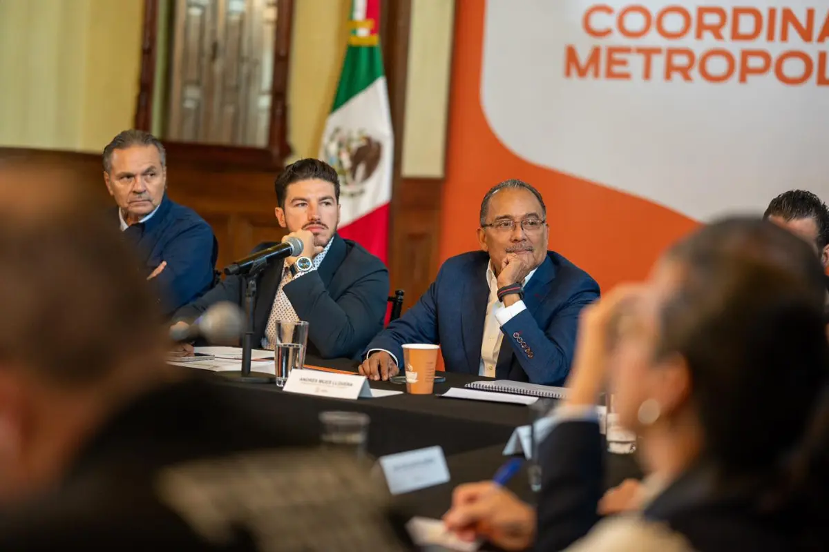 Andrés Mijes afirmó que la iniciativa del transporte escolar no está bien debatida/Foto: Gobierno de Escobedo