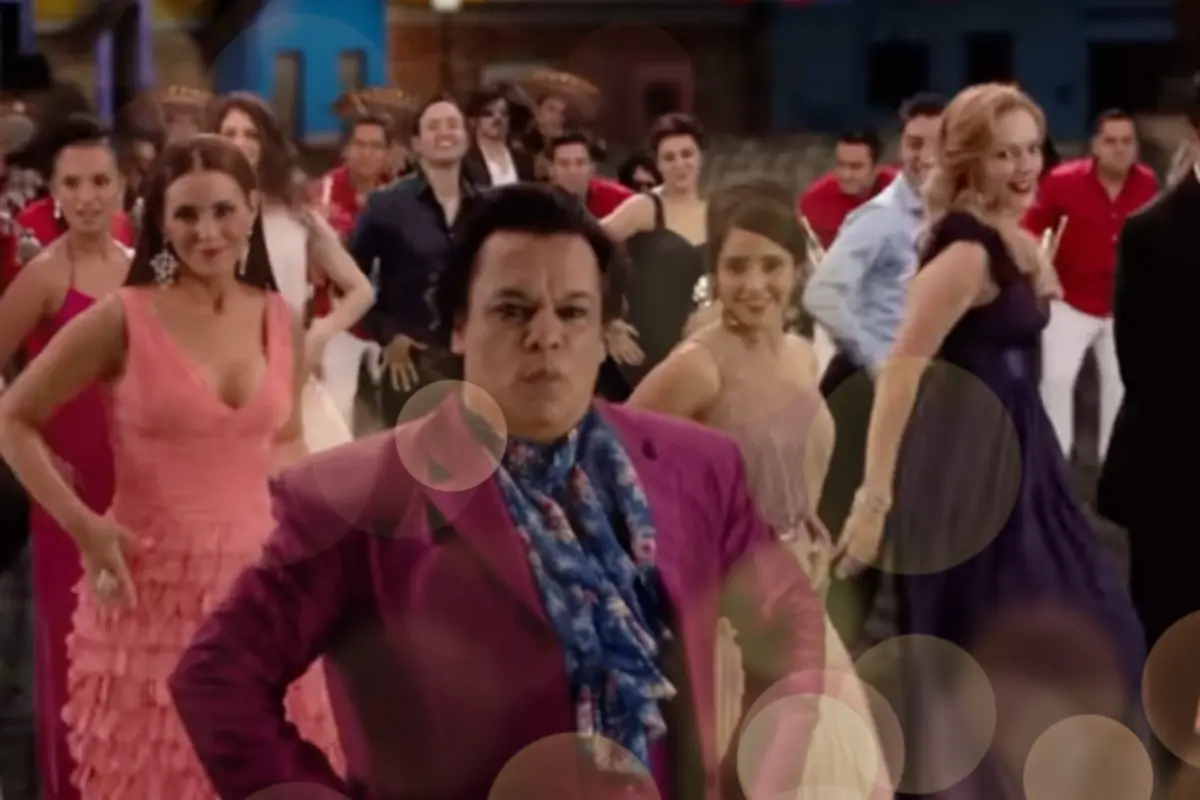 Mar Contreras y su inolvidable Colaboración con Juan Gabriel (Foto: IG @dejandohuellaof / Canva)