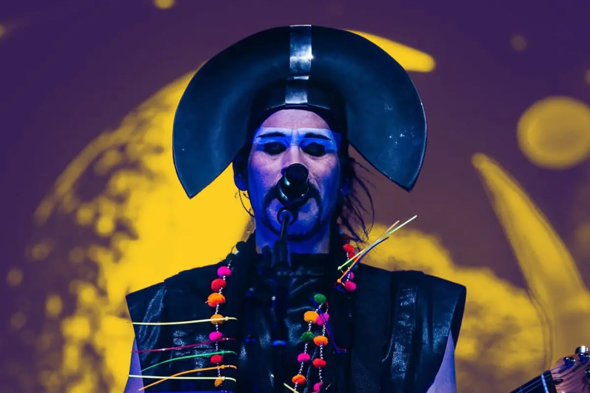 Empire of the Sun ofreció un concierto en Monterrey en el mes de abril. FOTO: CANVA/IG: @empireofthesunsound