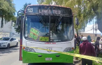 Camionero arrolla a motociclistas en Edomex; accidente en Metepec deja una mujer muerta