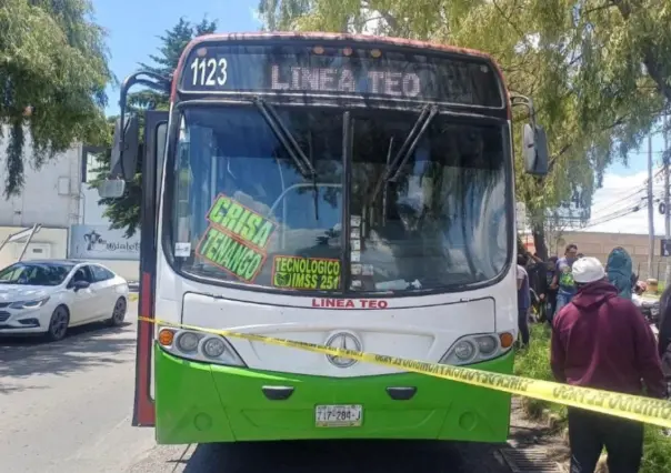 Camionero arrolla a motociclistas en Edomex; accidente en Metepec deja una mujer muerta