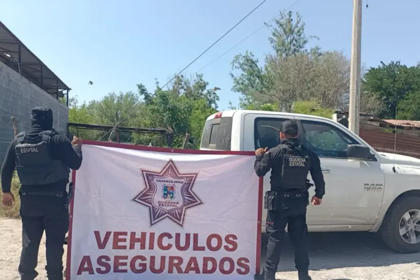Vehículo asegurado por la Guardia Estatal. Foto: Ramón Sánchez