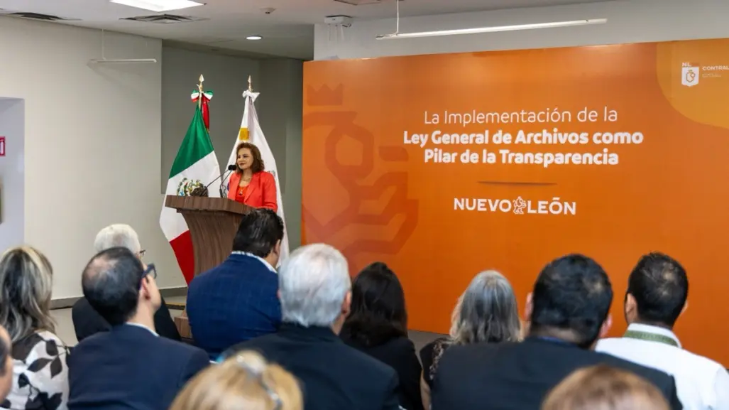 Contraloría realiza jornada de Ley General de Archivos como pilar de transparencia gubernamental