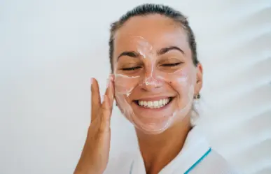 Cuidado de la piel: 5 hábitos infalibles para mantener un rostro joven y saludable