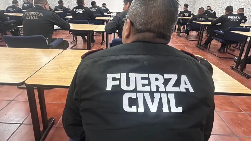 Elementos de Fuerza Civil y Protección Civil aprenden inglés rumbo al Mundial 2026