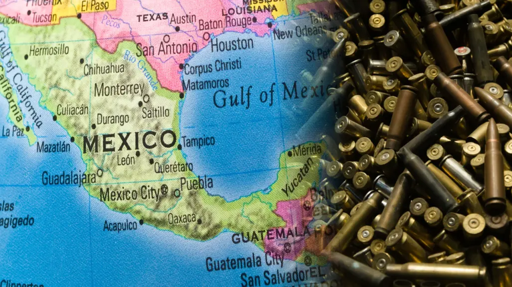 EU advierte de terrorismo en todo México: llama a sus ciudadanos extremar precauciones al viajar
