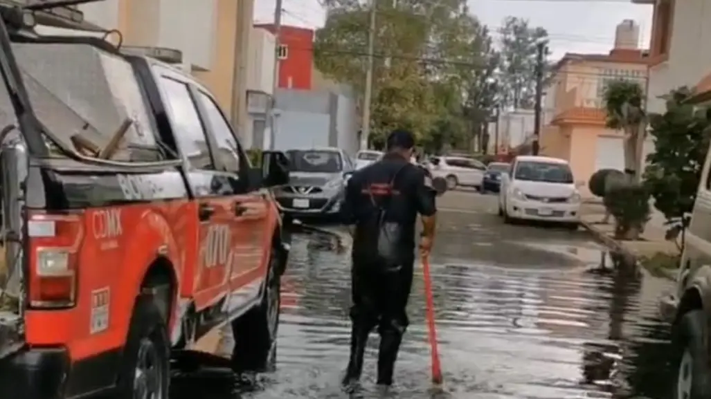 FOTOS | Medio metro de agua inunda decenas de casas en San Juan de Aragón, Gustavo A. Madero