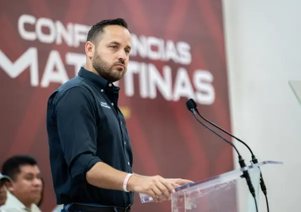 Alcalde de Piedras Negras se molesta con reportera tras cuestionarlo por prueba de antidoping