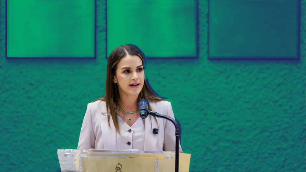Lorena de la Garza pide coordinación y control en clínicas de Nuevo León