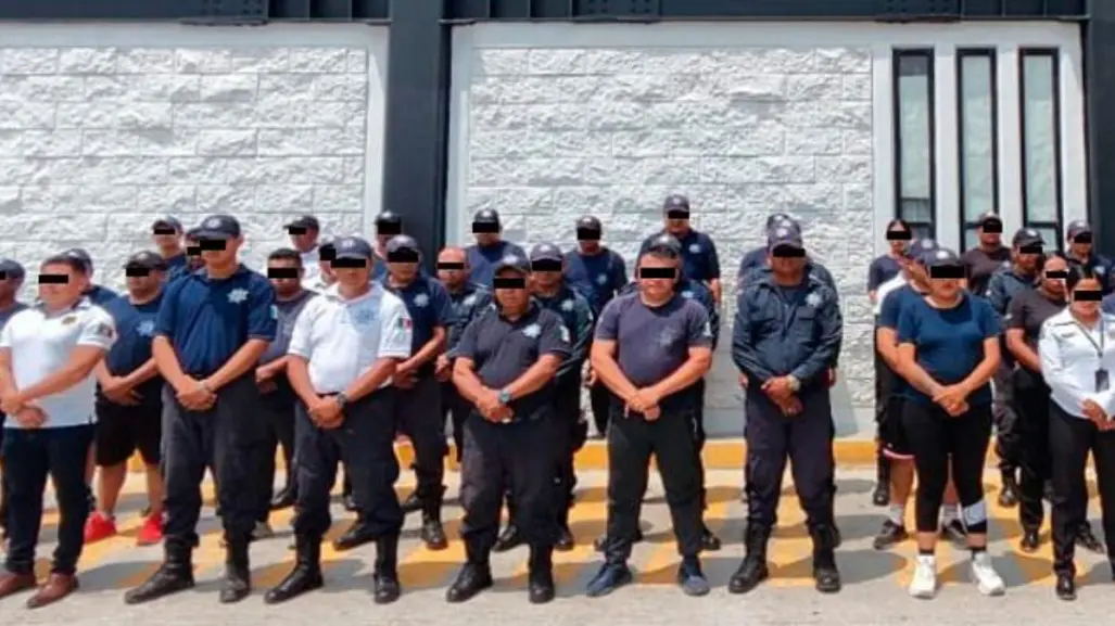 Detienen a 59 policías y 4 criminales tras operativo en Chiapas