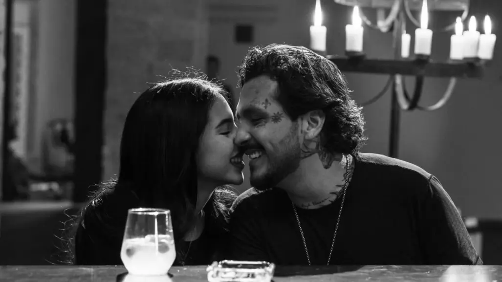Christian Nodal asegura que el hate hacia Ángela Aguilar son campañas pagadas