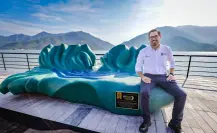 David de la Peña devela escultura en honor a Rodrigo Gómez en la presa La Boca
