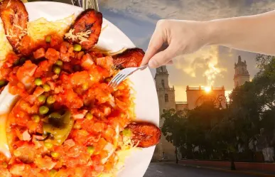Conoce la receta paso a paso de los huevos motuleños yucatecos