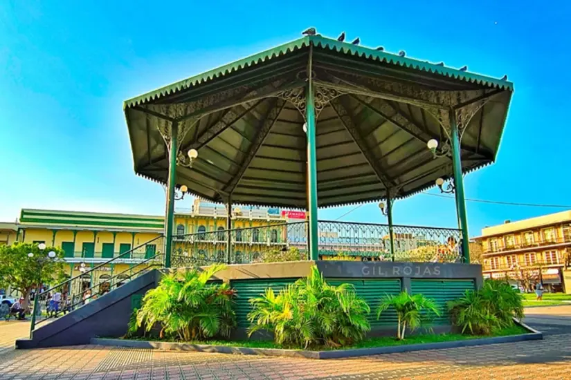 Kiosco de la plaza de la Libertad de Tampico. Foto: Carlos García
