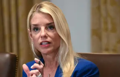 Pam Bondi acusa a Maduro de pagar a México y otros países para traficar droga a EU
