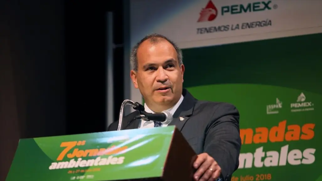 Carlos Treviño, exdirector de Pemex, cuenta con orden de aprehensión vigente; confirma FGR