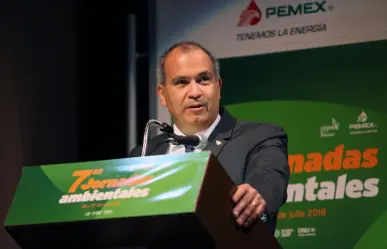 Carlos Treviño, exdirector de Pemex, cuenta con orden de aprehensión vigente; confirma FGR