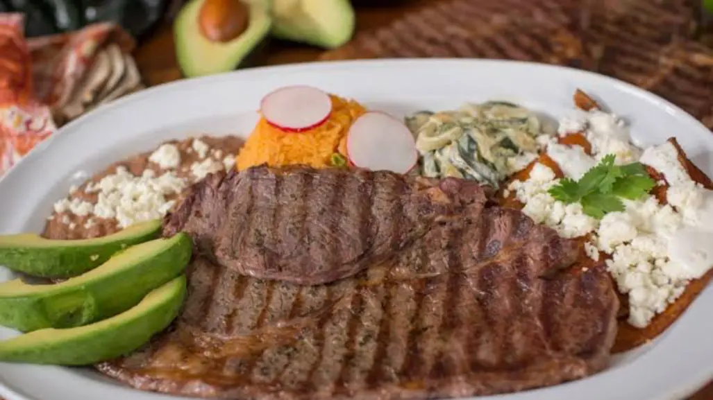Antojitos en Tamaulipas: ¿Qué representa cada ingrediente de la carne a la tampiqueña?