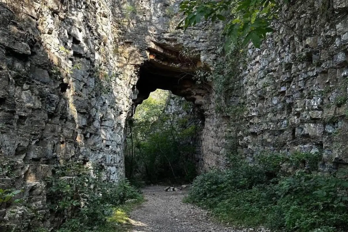 Descubre la historia y belleza natural del Cerro Agujerado en Tamaulipas