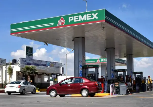 Claudia Sheinbaum descarta desabasto de gasolina en el país, responsabiliza distribución