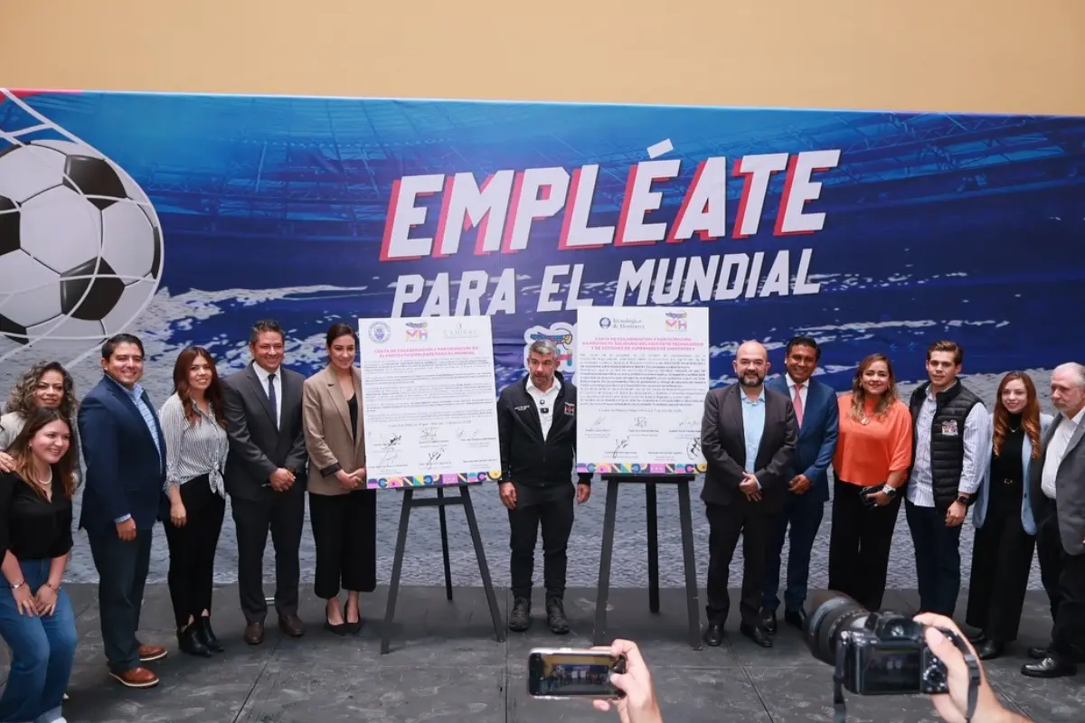 Alcalde de Miguel Hidalgo presenta el programa Empléate para el mundial. Foto: Iván Macías