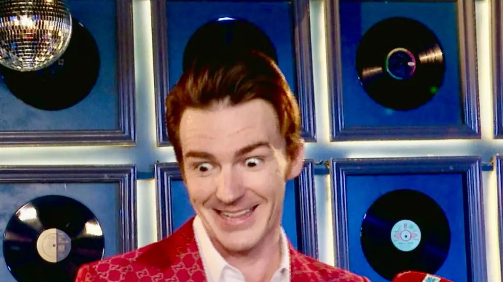 LCDLFMX Drake Bell cuenta la verdad sobre la besuqueada con Mariana Botas