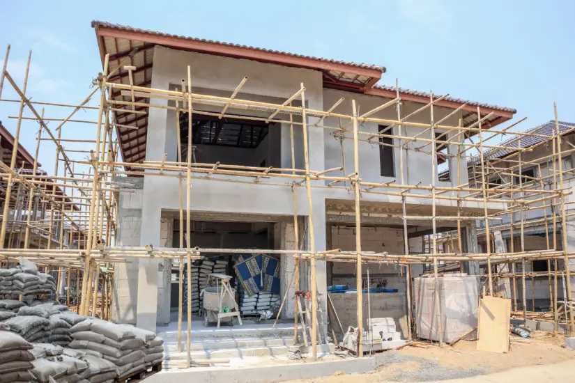 Construcción fue manchado por sangre. Foto: Canva