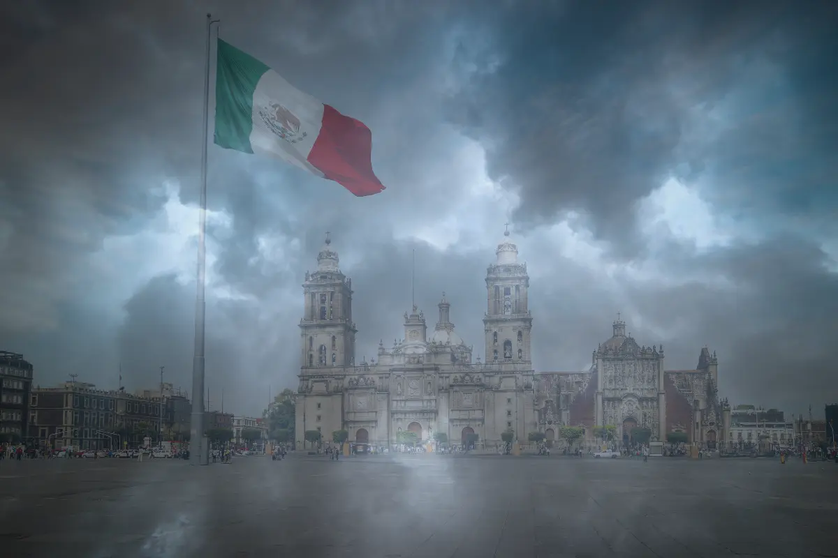 ¿Puede o no haber tormenta negra en México? Foto: Canva