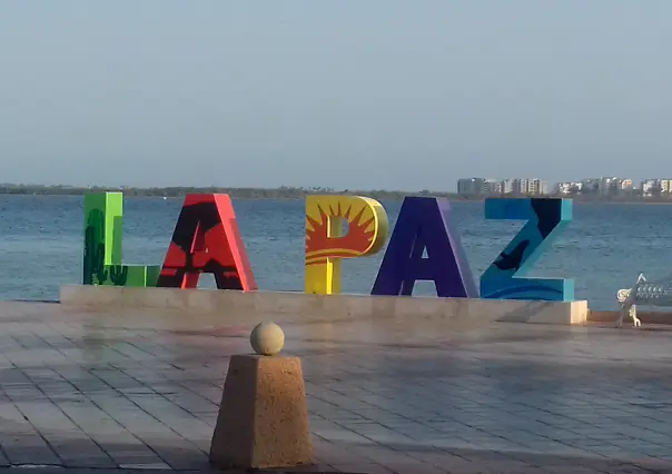 ¿Quieres ser prestador de servicios turísticos en el Malecón de La Paz? Se abre inscripción en línea
