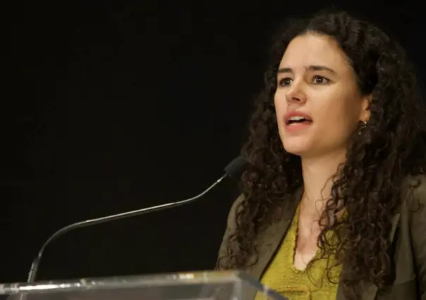 Luisa María Alcalde habla sobre la mudanza de Beatriz Gutiérrez Müller a España