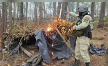 Sedena asegura narcocampamento, granadas y equipo antidrones en Sinaloa