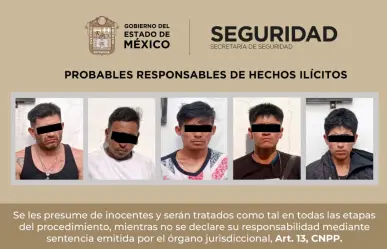 Detienen a cinco hombres que viajaban en presuntas motos robadas en el Edomex