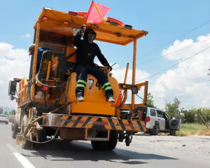 Invierte Saltillo 4 millones en equipo de bacheo, atiende reportes ciudadanos