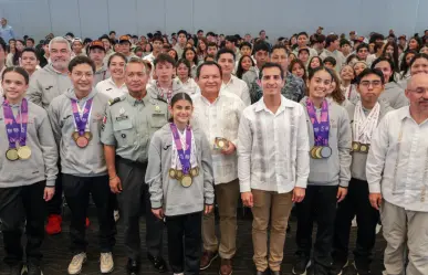 Yucatán reconoce el esfuerzo de sus atletas con estímulos económicos