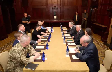 Volodímir Zelenski se reúne este lunes con Donald Trump en Washington D.C.