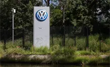 Planta de Volkswagen en Puebla acuerda con su sindicato 4% de aumento al salario Planta de Volkswagen en Puebla acuerda con su sindicato 4% de aumento al salario