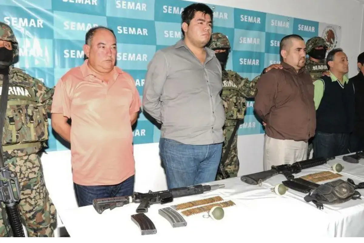 Ezequiel, hijo de Tony Tormenta, fue detenido por posesión de arma de uso exclusivo. Detalles de la captura en Tamaulipas.