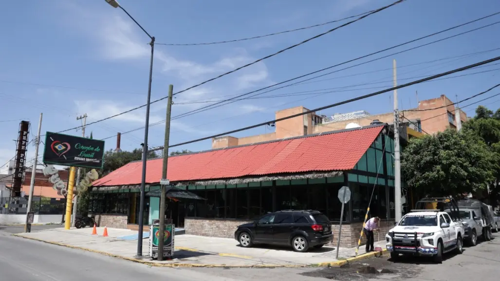 Asaltan restaurante a unos metros de la Fiscalía de Puebla