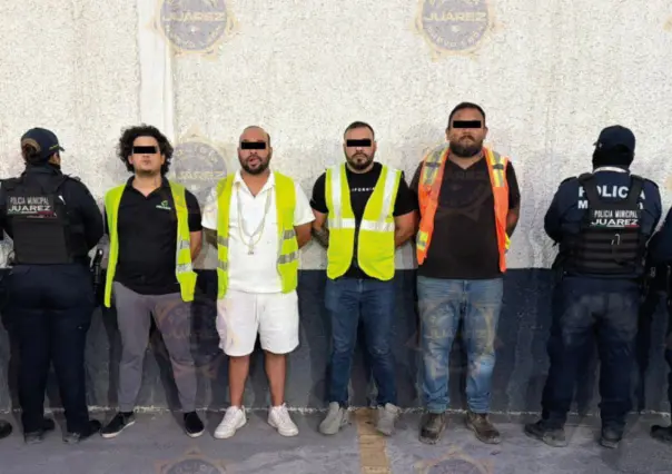 Detienen a cuatro hombres con arma de fuego y 330 mil pesos en Juárez