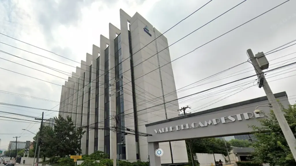 Fiscalía de Nuevo León catea oficinas de la Financiera Trínitas en San Pedro