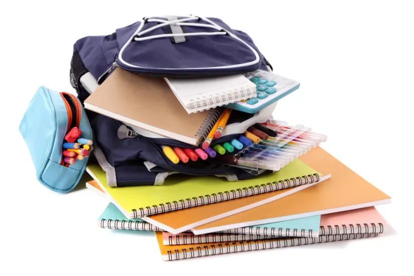 El préstamo es destinado para la compra de útiles escolares, con motivo del regreso a clases. Foto: Freepik 