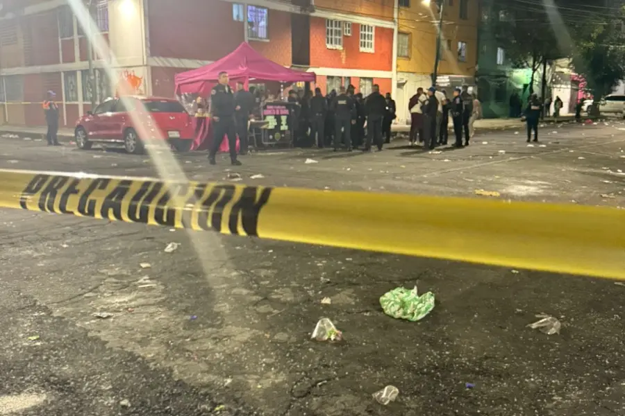 Mujer muere a balazos durante baile en la Colonia Doctores