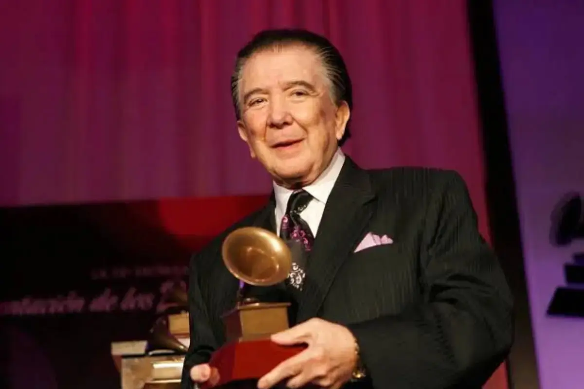El tamaulipeco Roberto Cantoral logró el reconocimiento internacional por sus sentidas composiciones para grandes artistas. Foto: Daniel Espinoza