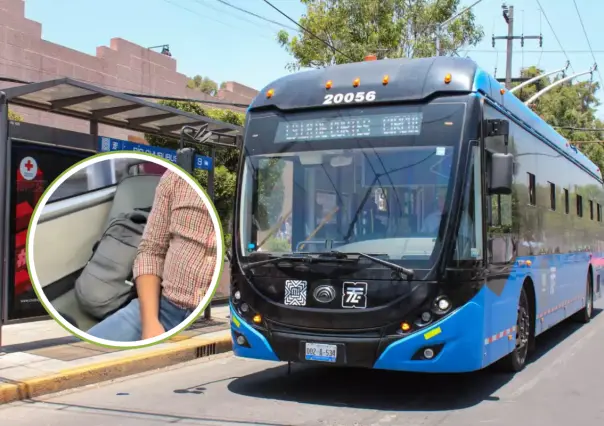 VIDEO | Usuario ocupa dos lugares en trolebús de CDMX tras pagar doble pasaje y genera debate