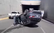 Volcadura en avenida Lázaro Cárdenas deja un herido y caos en Monterrey